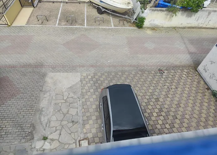 Aranna Apartment